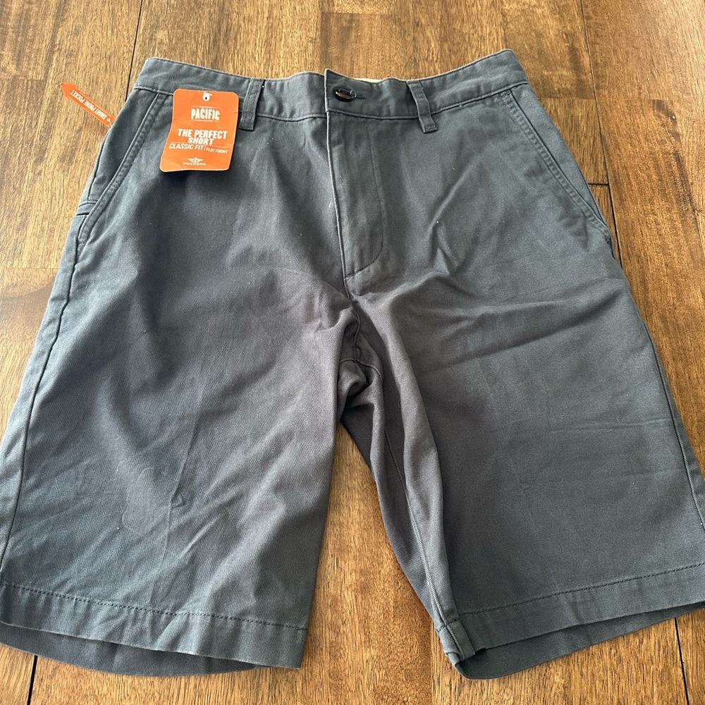 Dockers Men's Shorts in Charcoal Gray